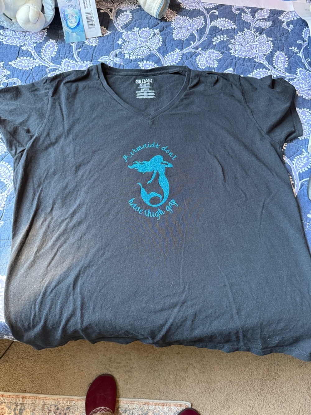 “Mermaids Don’t Have Thigh Gap” Black V-Neck Tee- Cricut made 2XL